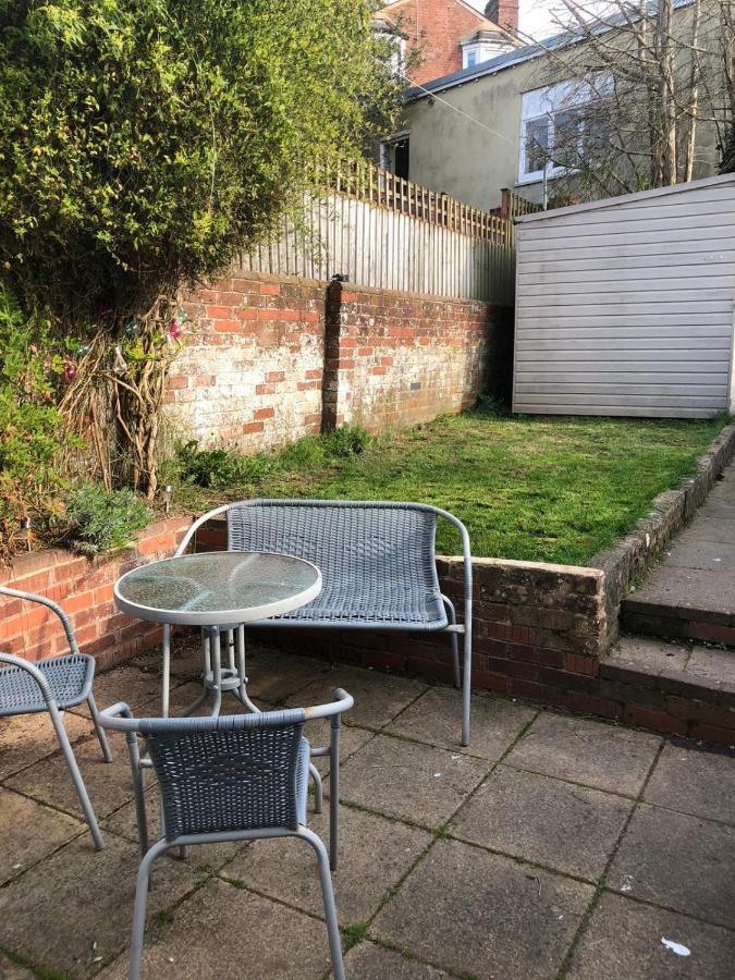 Radford Place - Central Exeter - Patio & Garden - Beach - Chiefs - Uni -Wifi Exterior photo